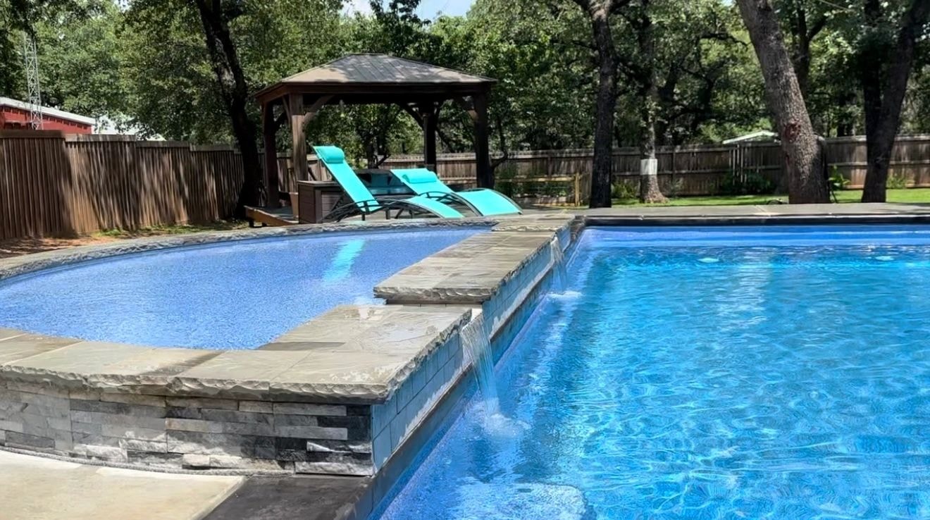 Backyard pool and spa